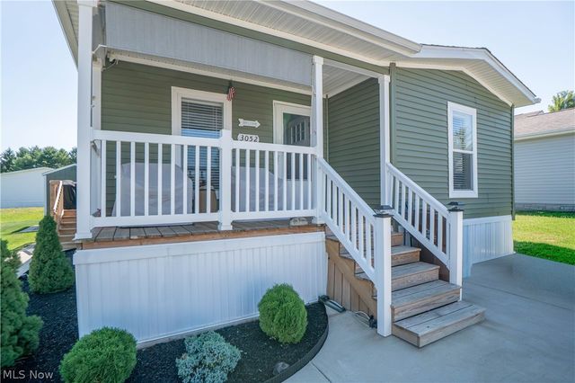 3052 Cross Creek Circle SW, Massillon, OH 44647