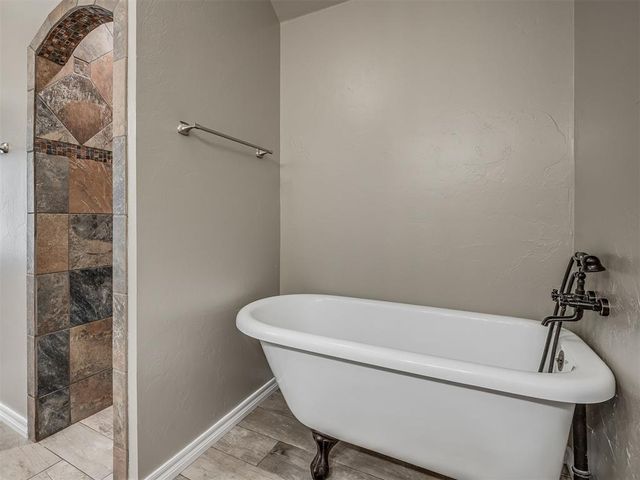 3939 S Santa Fe Avenue, Norman, OK 73072