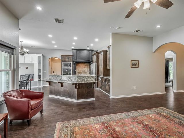 3939 S Santa Fe Avenue, Norman, OK 73072