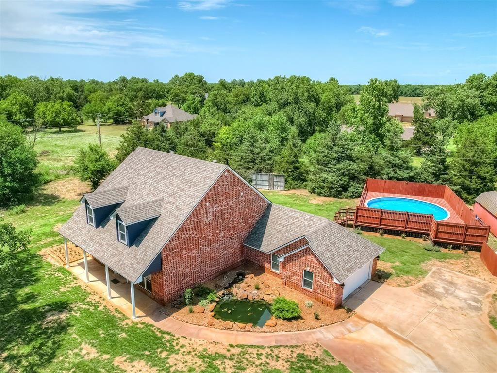 3939 S Santa Fe Avenue, Norman, OK 73072