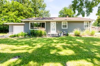 1111 Wedgewood Road, St. Joseph Twp, MI 49085