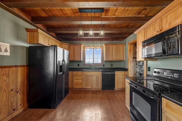 18200 SE 14th Road, Dearborn, MO 64439