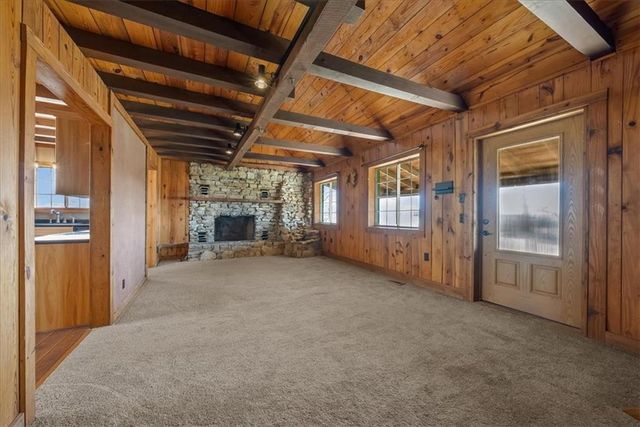 18200 SE 14th Road, Dearborn, MO 64439