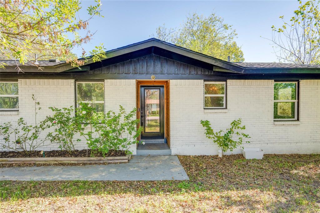 10805 Plains TRL, Austin, TX 78758