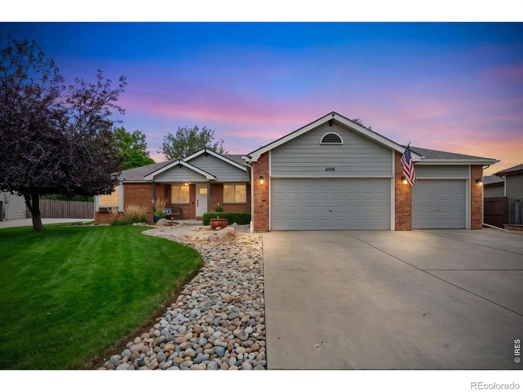 6306 Oakwood Court, Loveland, CO 80538