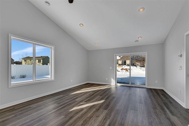 24289 Forest View Circle, Saint Augusta, MN 56301