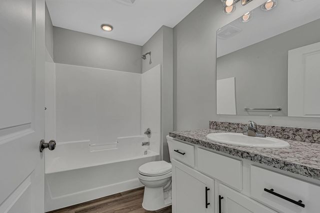 24289 Forest View Circle, Saint Augusta, MN 56301