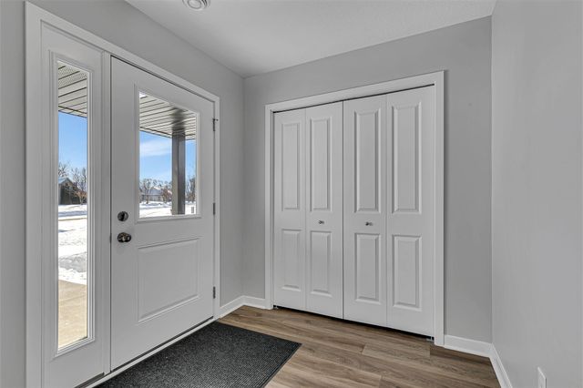 24289 Forest View Circle, Saint Augusta, MN 56301