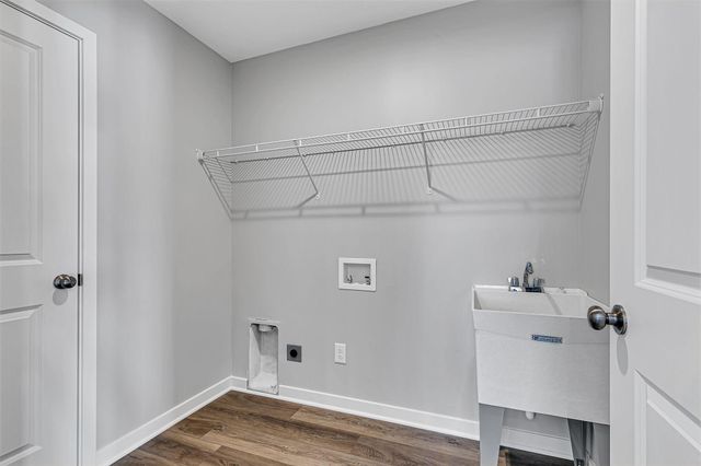 24289 Forest View Circle, Saint Augusta, MN 56301