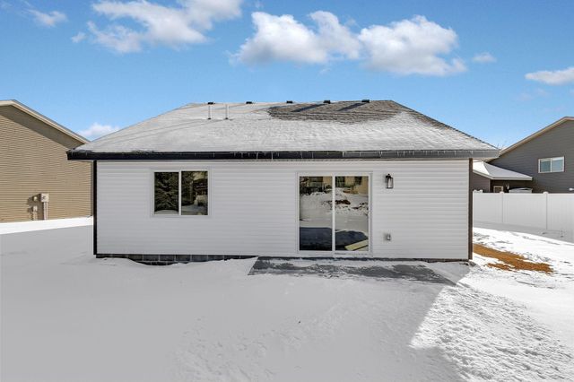 24289 Forest View Circle, Saint Augusta, MN 56301