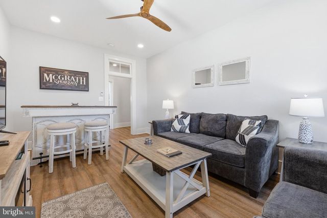 10 N DEFORD AVE, Luray, VA 22835