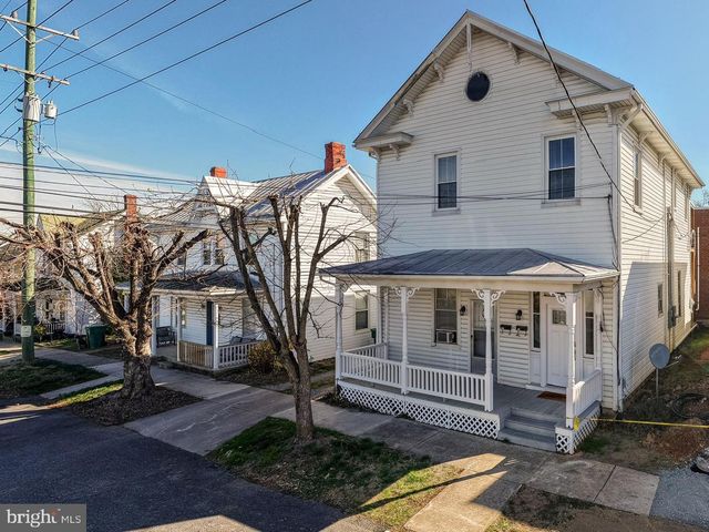 10 N DEFORD AVE, Luray, VA 22835