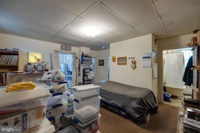 10 N DEFORD AVE, Luray, VA 22835