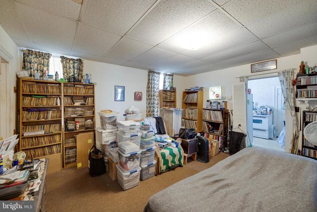 10 N DEFORD AVE, Luray, VA 22835