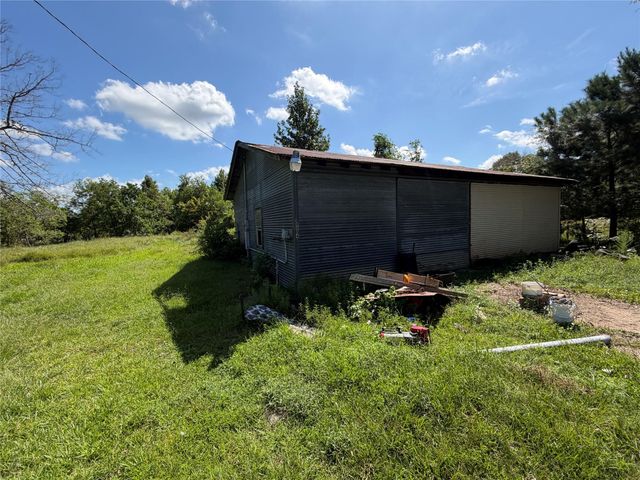 19514 Highway 321, Cleveland, TX 77327