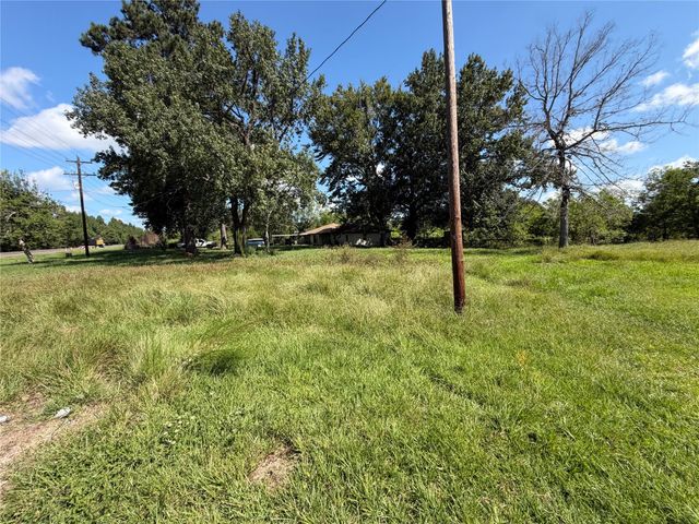 19514 Highway 321, Cleveland, TX 77327