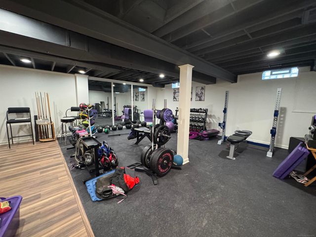 54649 Bradshaw Drive, New Baltimore, MI 48047