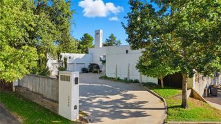 2440 E 47th Place, Tulsa, OK 74105