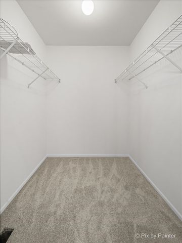 528 Penny Lane, Crystal Lake, IL 60014