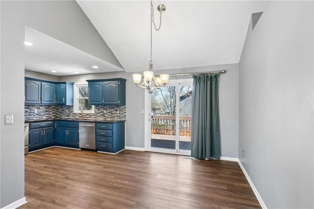 21250 W 124th Street, Olathe, KS 66061
