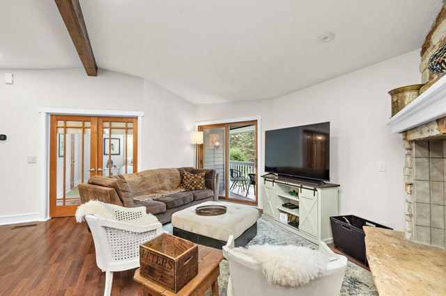 17700 Arrowhead Trail, Minnetonka, MN 55345
