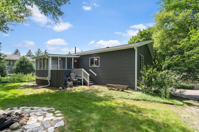 17700 Arrowhead Trail, Minnetonka, MN 55345