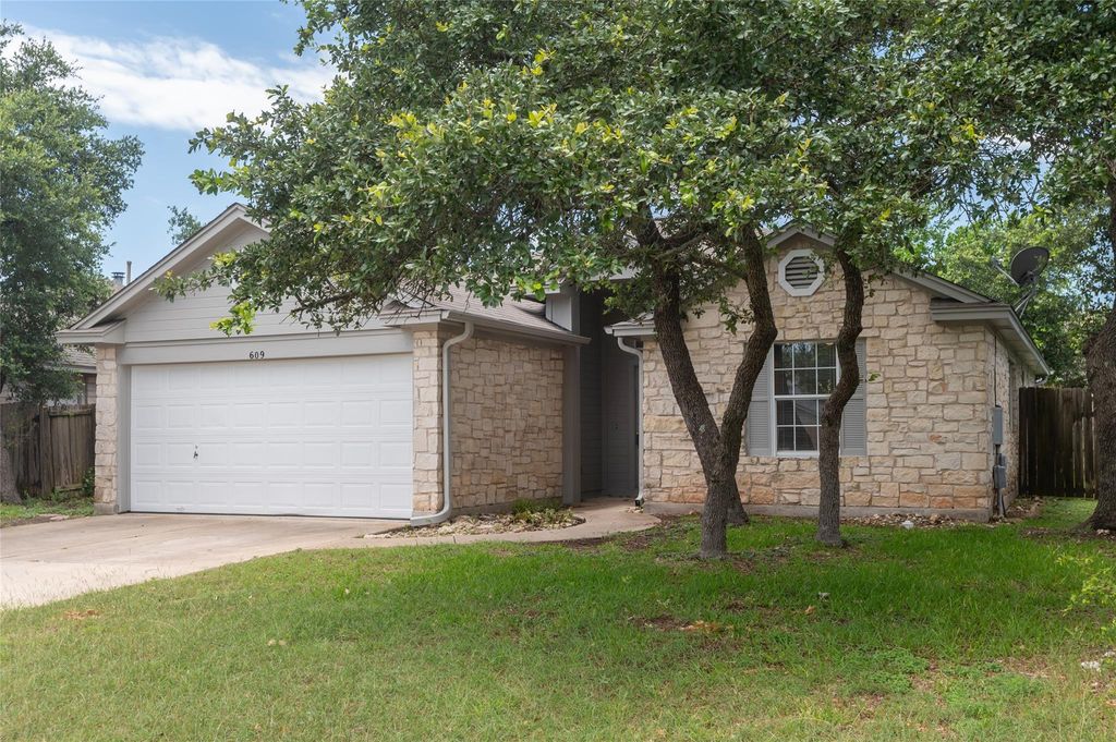 609 Sunny Brook DR, Leander, TX 78641