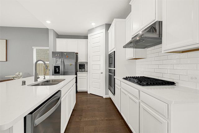 9837 Pearly Everlasting, Conroe, TX 77385
