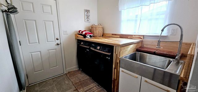 11525 Aruba Dr, Pensacola, FL 32506