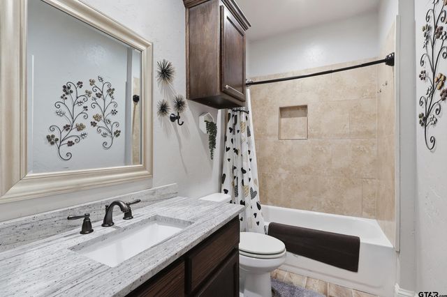 168 TUPELO ST., Pittsburg, TX 75686