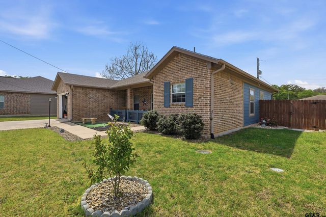 168 TUPELO ST., Pittsburg, TX 75686
