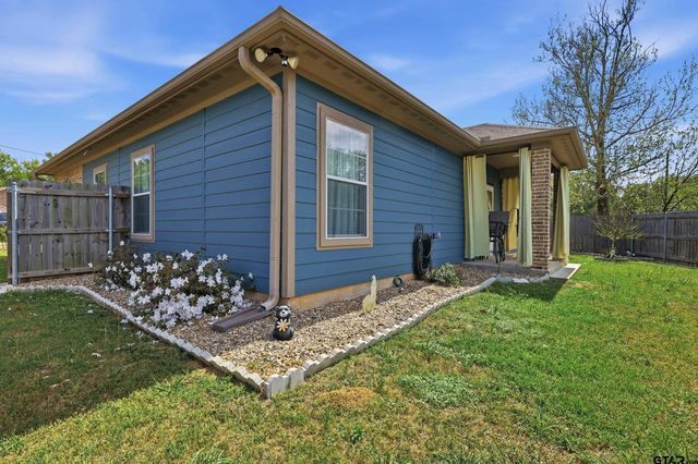 168 TUPELO ST., Pittsburg, TX 75686