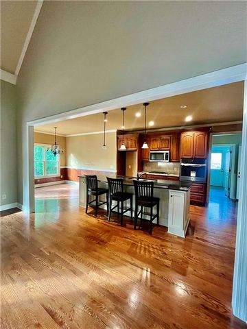 348 Hidden Trail, Pendergrass, GA 30567
