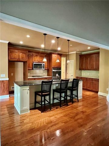 348 Hidden Trail, Pendergrass, GA 30567