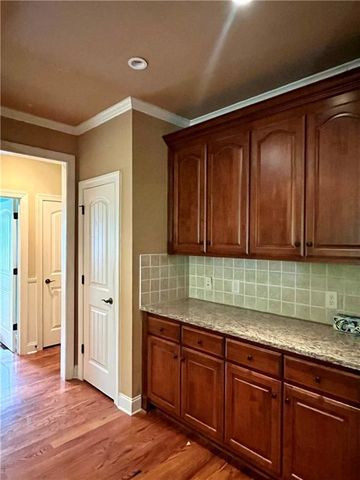 348 Hidden Trail, Pendergrass, GA 30567