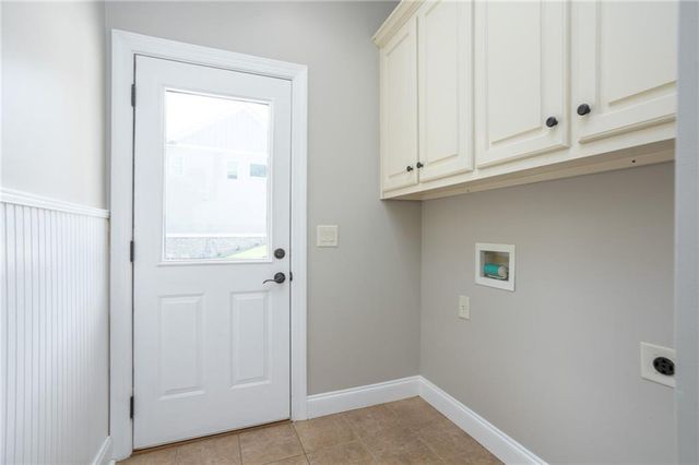 348 Hidden Trail, Pendergrass, GA 30567