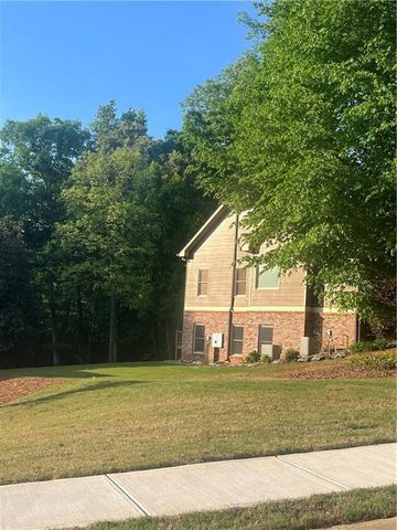 348 Hidden Trail, Pendergrass, GA 30567