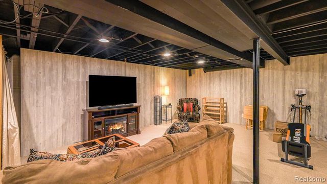 37431 Stonegate Circle 41, Clinton Township, MI 48036