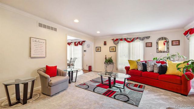 37431 Stonegate Circle 41, Clinton Township, MI 48036