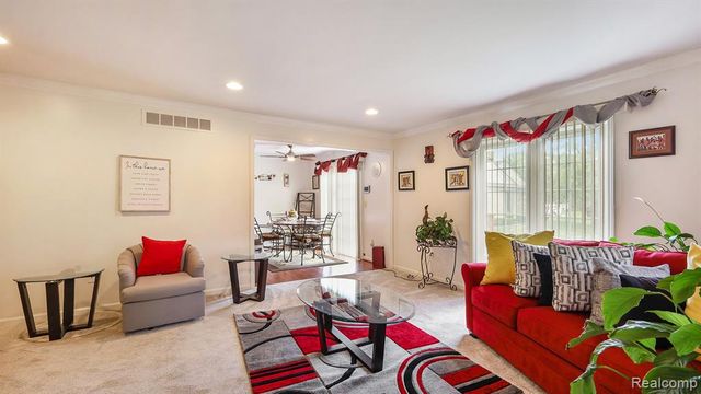 37431 Stonegate Circle 41, Clinton Township, MI 48036