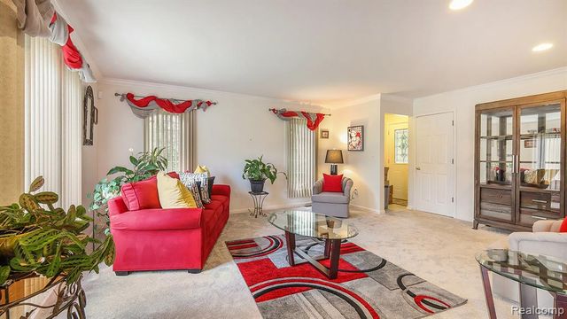 37431 Stonegate Circle 41, Clinton Township, MI 48036