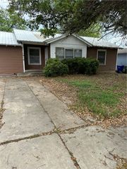 1912 Mabry Street, Waco, TX 76711