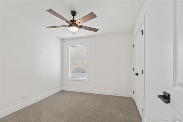 9646 S Harding Avenue, Evergreen Park, IL 60805