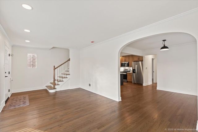 9646 S Harding Avenue, Evergreen Park, IL 60805