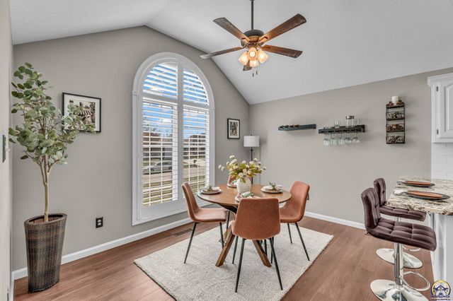 7710 SW 27th ST, Topeka, KS 66614