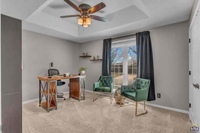 7710 SW 27th ST, Topeka, KS 66614