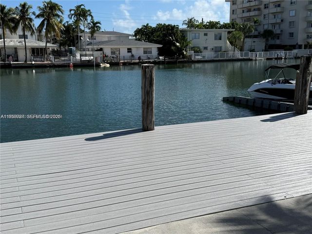 8435 Crespi Blvd 5, Miami Beach, FL 33141
