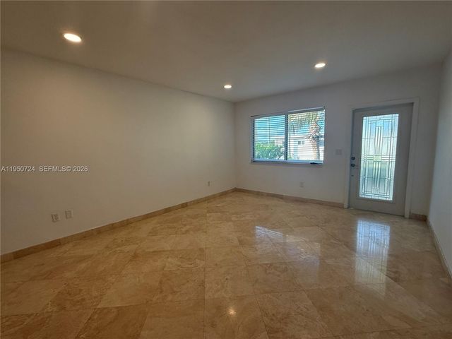 8435 Crespi Blvd 5, Miami Beach, FL 33141