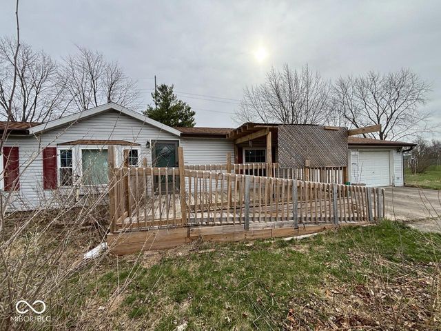 10708 N Colby Avenue, Muncie, IN 47303