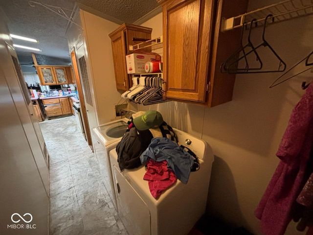 10708 N Colby Avenue, Muncie, IN 47303